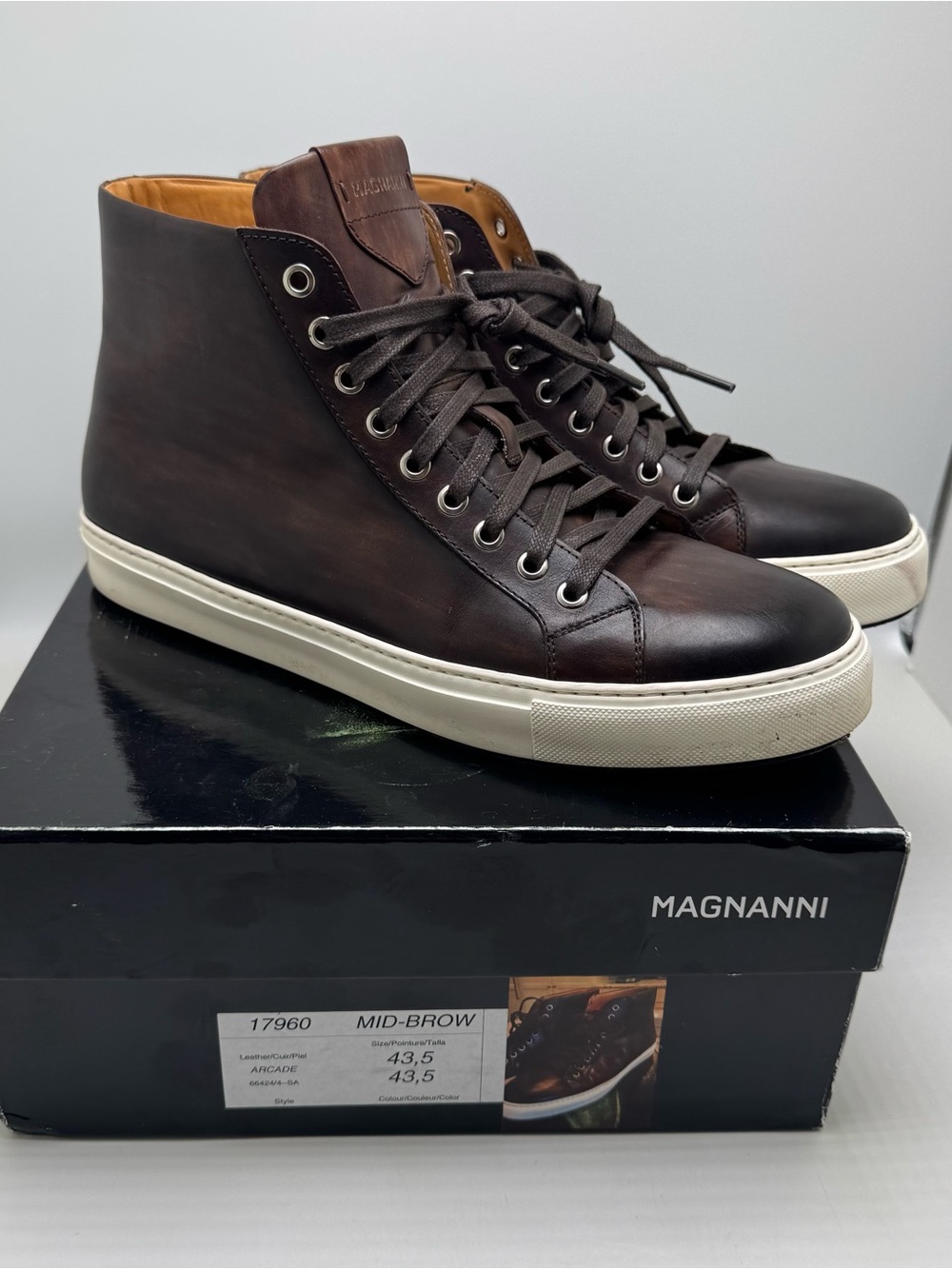 Magnanni Brown Leather High Top Sneakers Size 10 1/2